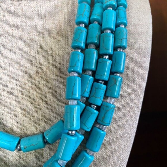 Chico's Turquoise Howlite & Lapis Lazuli Statement Necklace - Picture 2 of 3